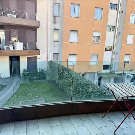 Апартаменты Dingo's House - 5 Minutes From M3 Милан